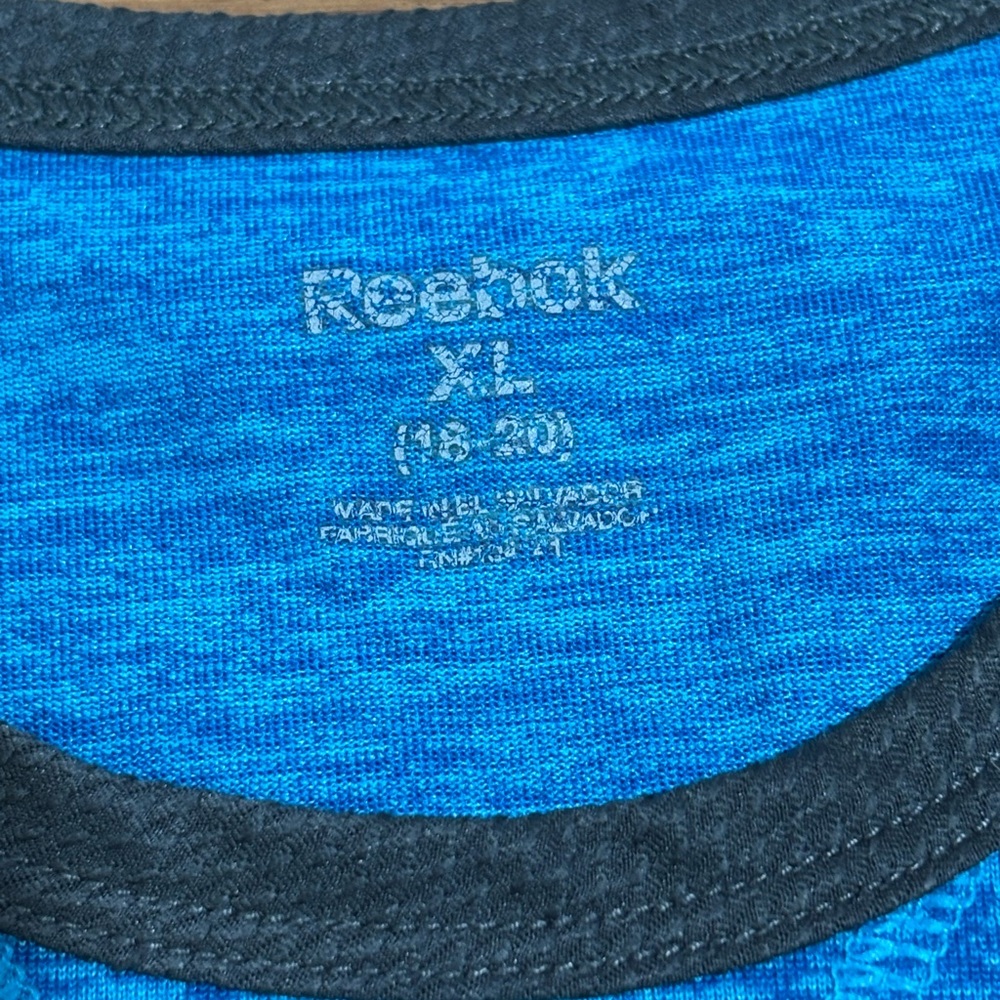 Reebok Boys Blue Sleeveless Athletic Tank‎ Top Size X-Large - Picture 3 of 3